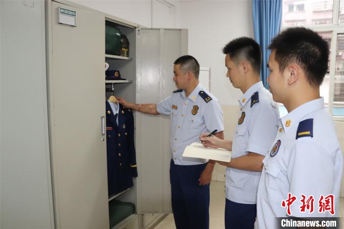 广西消防员年前13年救火受重伤至今仍战斗在灭火一线
