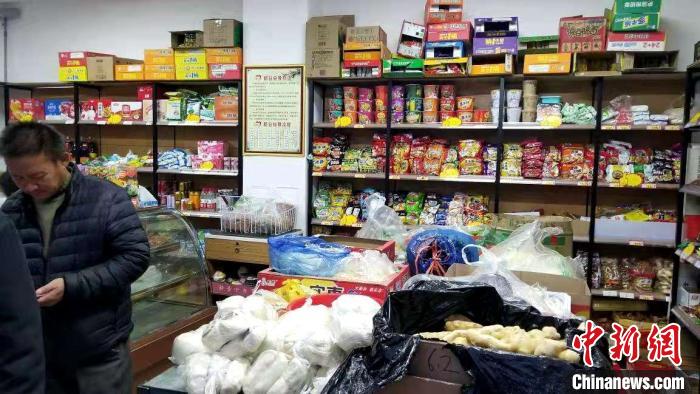 山西贫困山村的转变：产业“开花”打通小康路