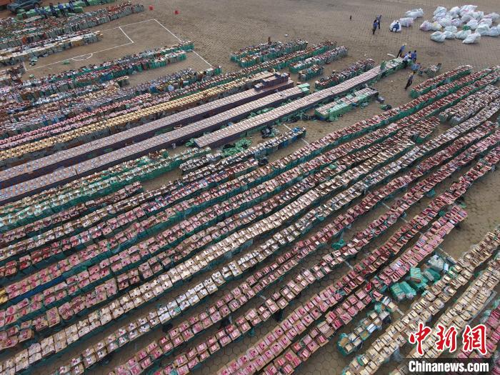 广东海警查获30余万条涉嫌走私香烟货值近7000万元