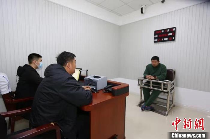 男子为求刺激入室抢劫杀人内蒙古警方34小时擒凶