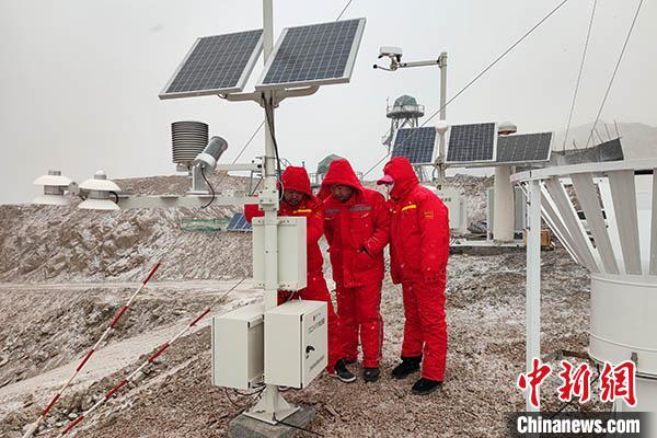 青海冷湖赛什腾山天文台址降雪探空试验顺利实施