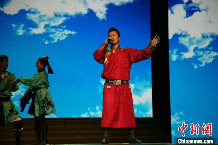 山东与青海海北举办双向文化交流活动纪念援青十周年