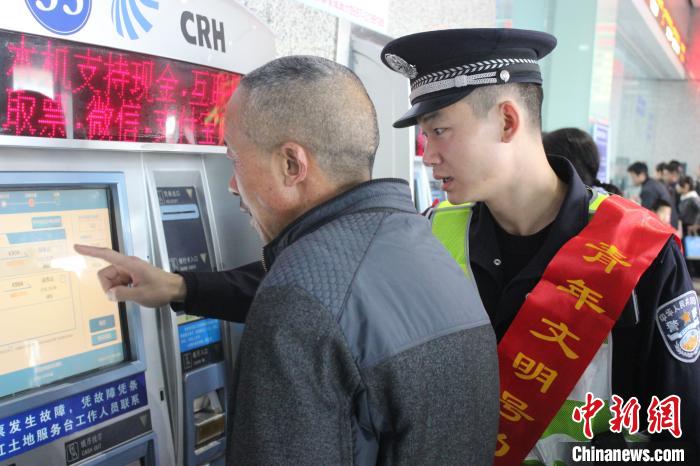 民警华炳杰：“90后”办案小能手