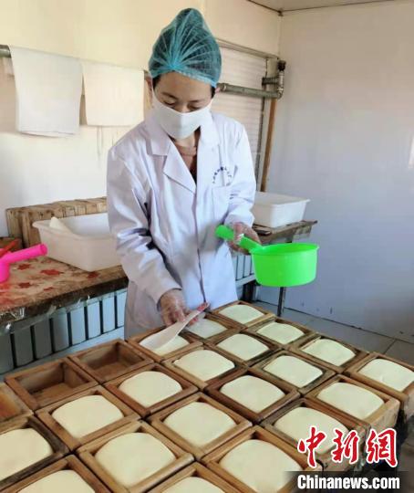 草原青年的打开方式：梦想有无数种，只愿做家乡的守梦人