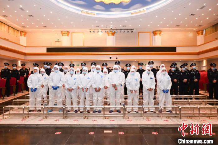 海南海口一19人涉黑案一审宣判主犯获刑23年