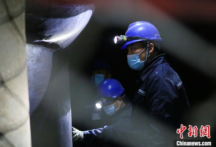 探访水电厂“内科医生”：操作精度达头发丝的六十分之一