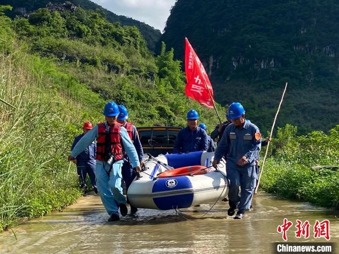 广西雨势仍强劲41.6万户因暴雨受灾用户恢复供电