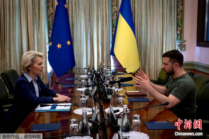冯德莱恩突访基辅乌克兰加入欧盟评估即将完成