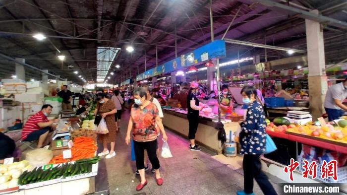 武江区坝厂肉菜批发市场内已恢复正常经营。　韶关市政府 供图