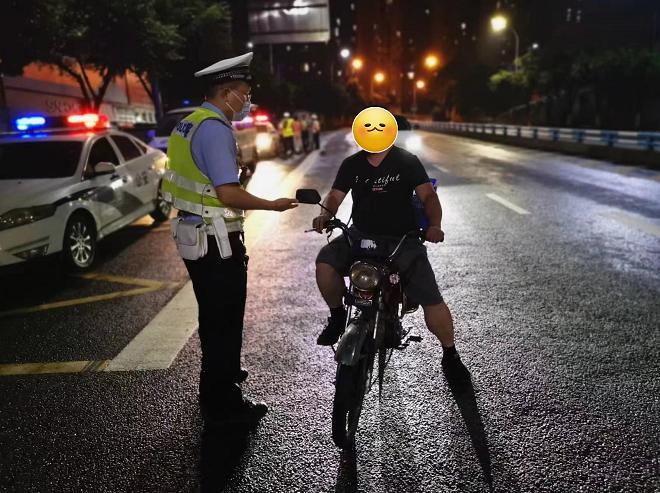 “飙车炸街”、乱停乱放……注意！九龙坡警方重拳出击开展摩托车违法综合治理