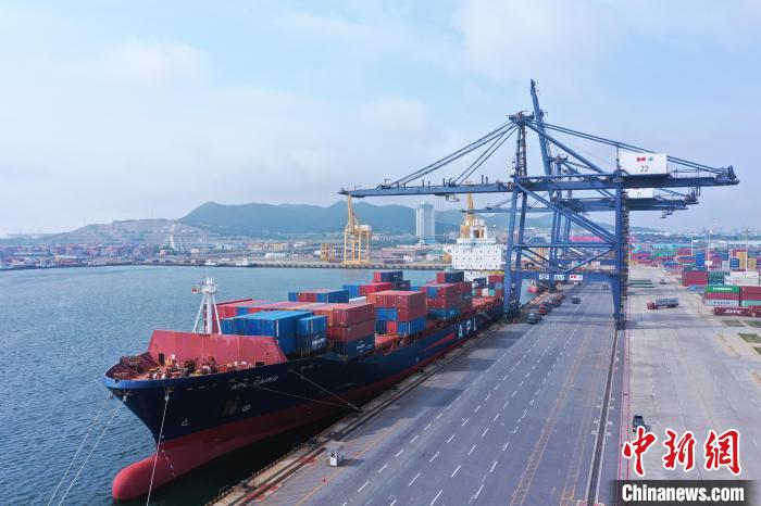 辽宁港口集团开通东南亚集装箱新航线助力东北腹地货源稳定出运