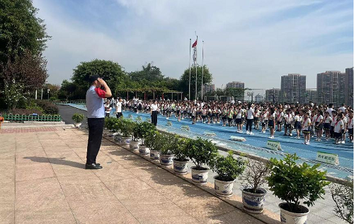 ​大渡口公安：站好校园“平安岗” 护航青春成长路