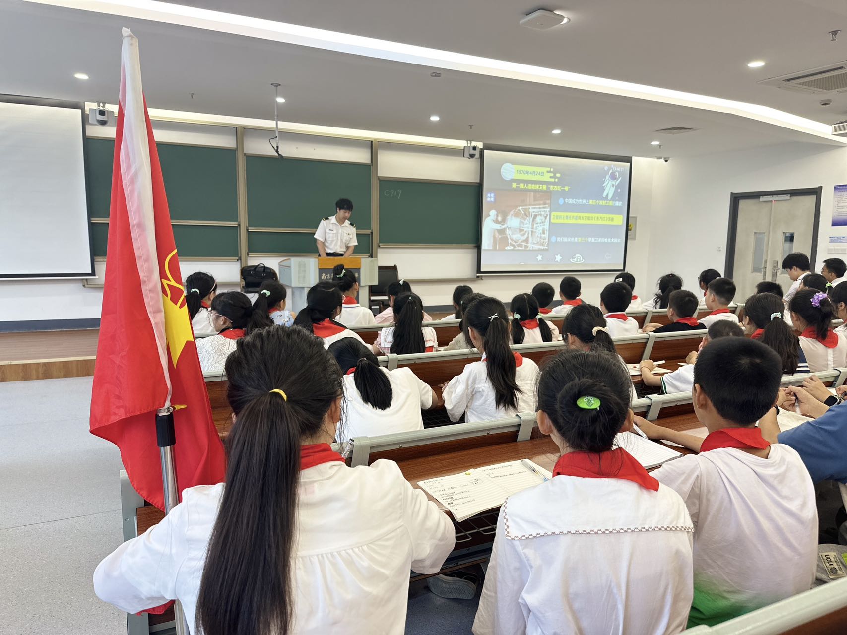 南京航空航天大学：在实践中“受教育、长才干、做贡献”