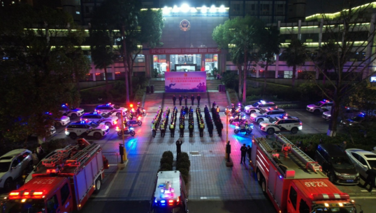 重庆警方开展治安防控重点区域部位 集中统一清查行动