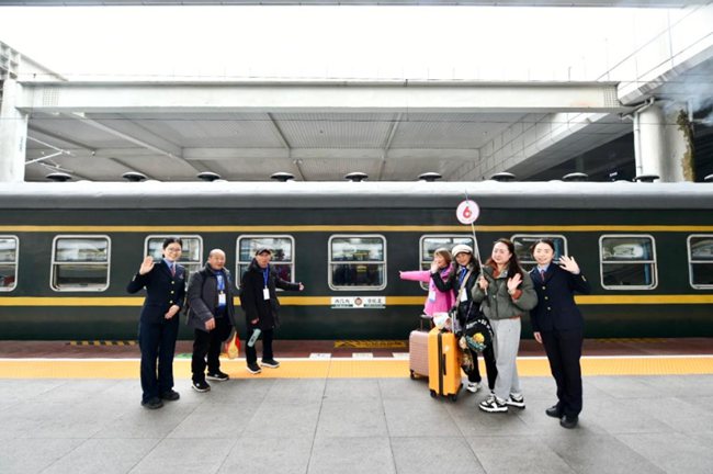 行程共6天 重庆开行2024年首趟跨省旅游专列